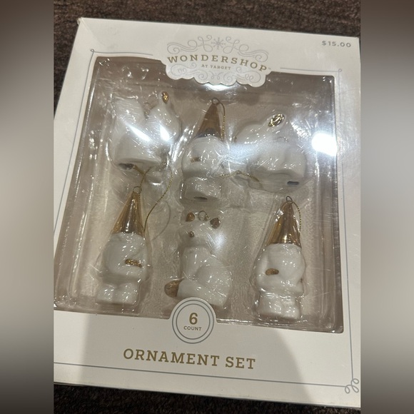 NEW! Lot of 2! Wondershop White and Gold Ornament Sets. Nice Holiday gifts - Picture 3 of 4
